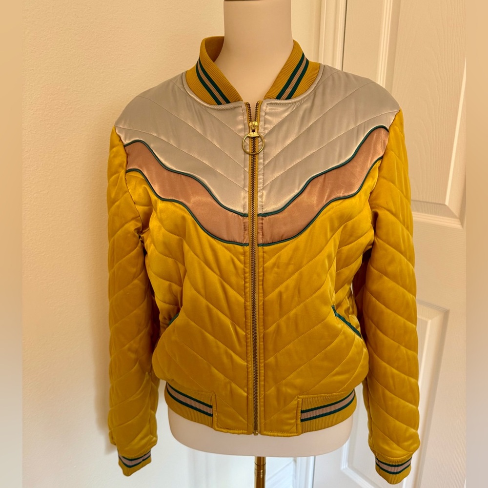 Classic Rock Couture Size Medium Yellow Quilted rising sun Women's Jacket - Picture 4 of 16